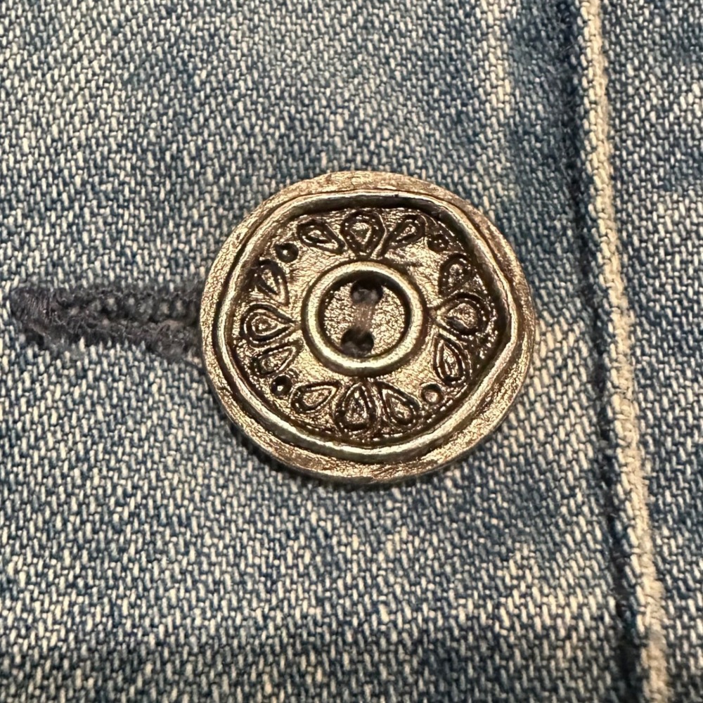 Vintage Bernardo Denim Jacket Womens Medium Blue Floral Embroidered Button Up - Picture 9 of 10